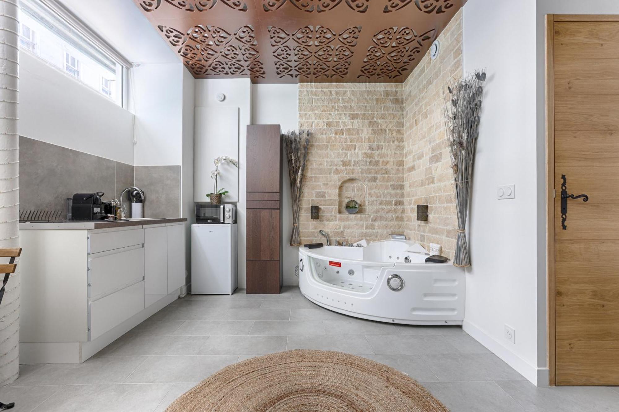 Mykeypers - Lovely Studio With Jacuzzi París Exterior foto