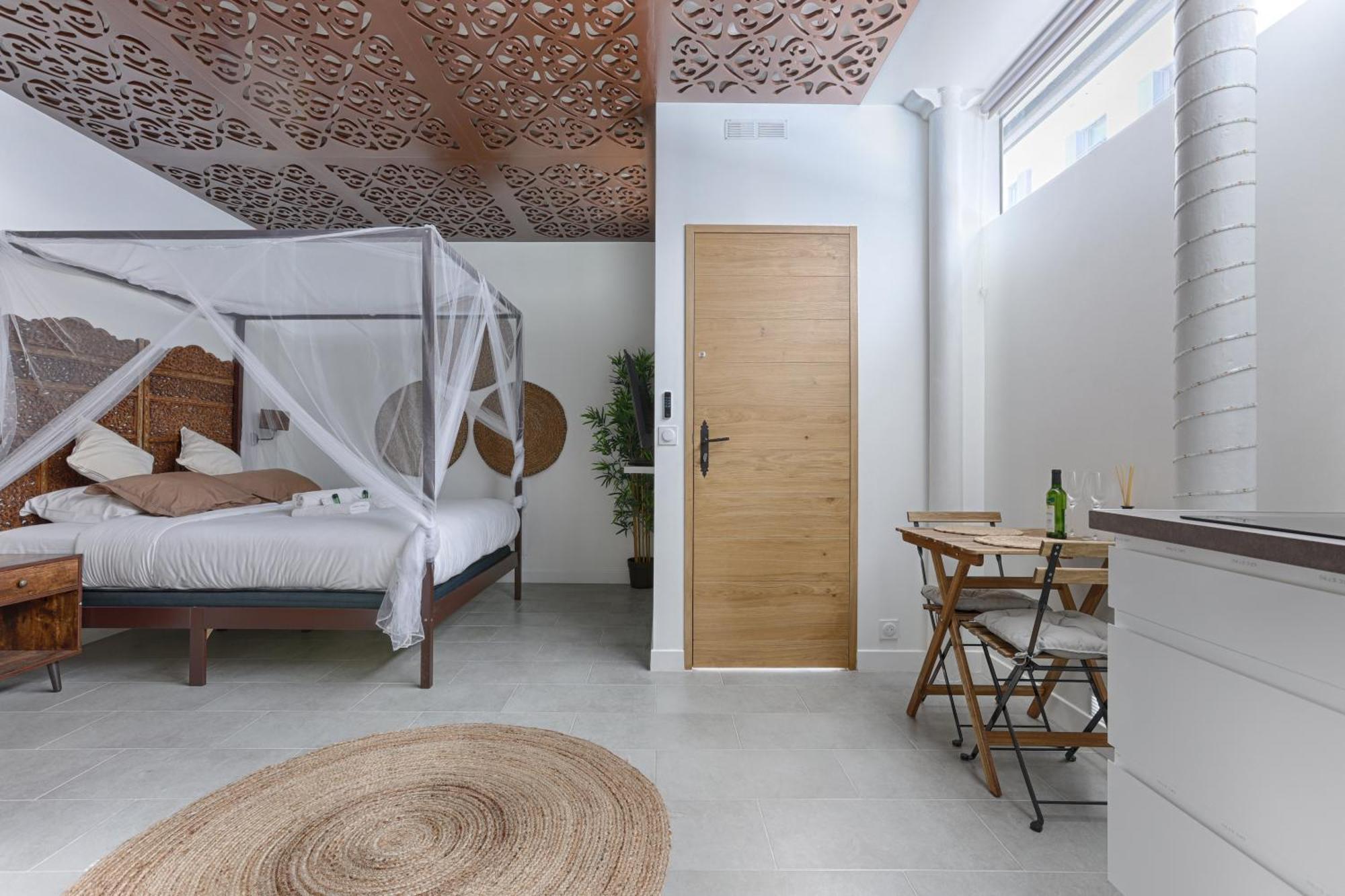 Mykeypers - Lovely Studio With Jacuzzi París Exterior foto