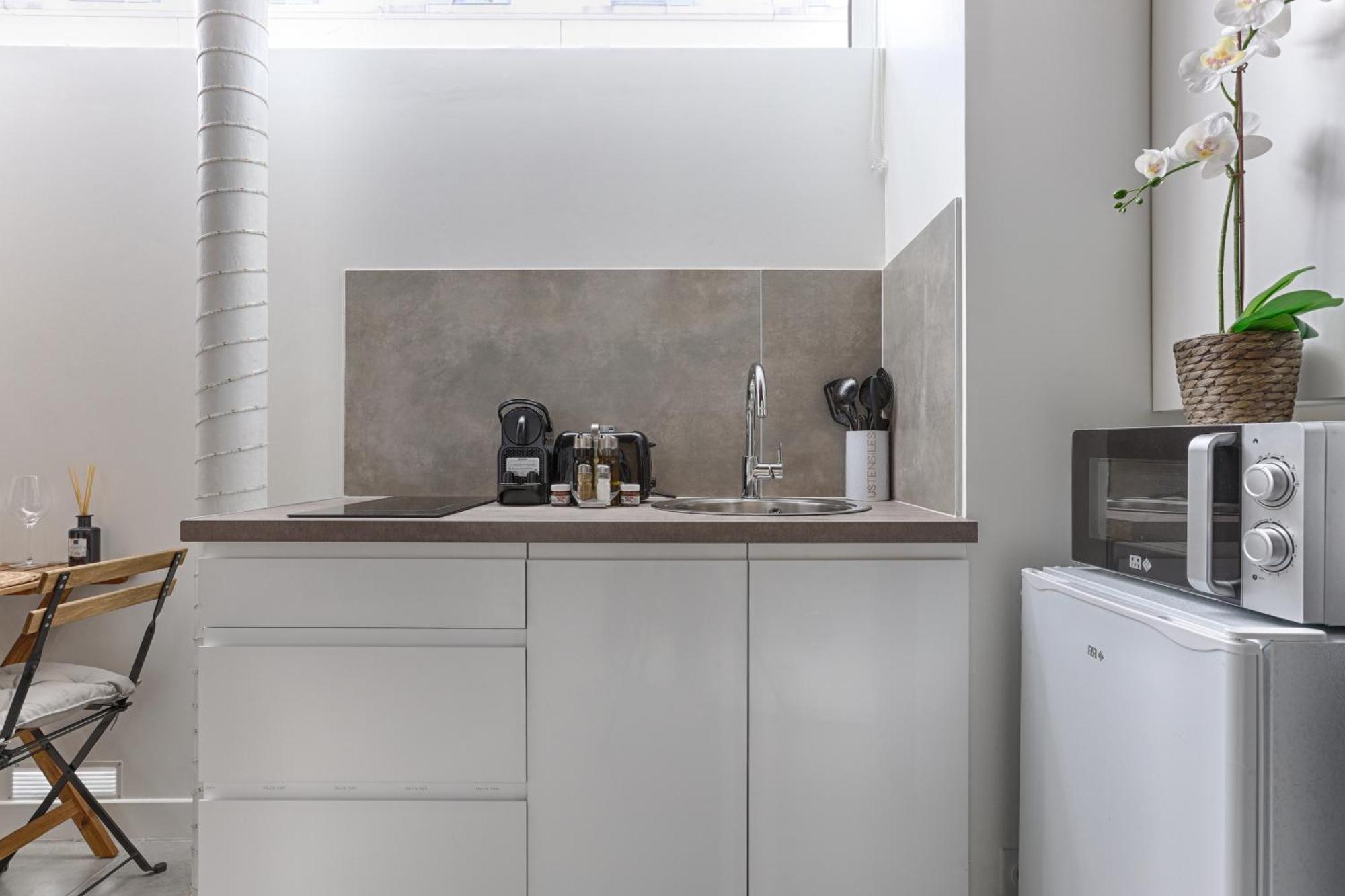 Mykeypers - Lovely Studio With Jacuzzi París Exterior foto