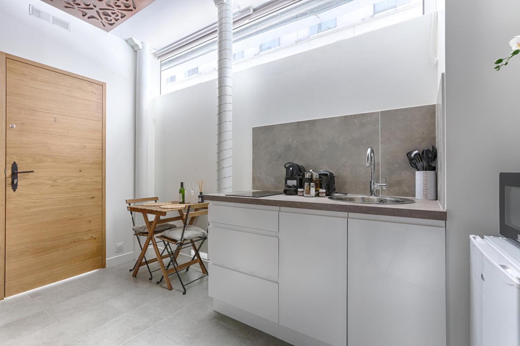 Mykeypers - Lovely Studio With Jacuzzi París Exterior foto